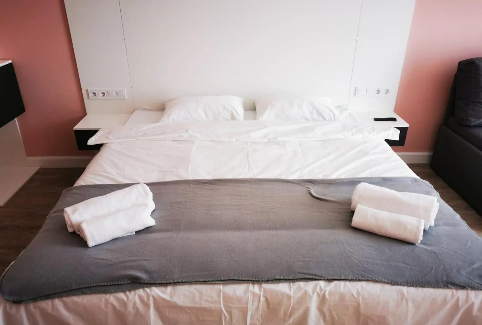 Контакты Viktory 5 B, Apartments Kyiv